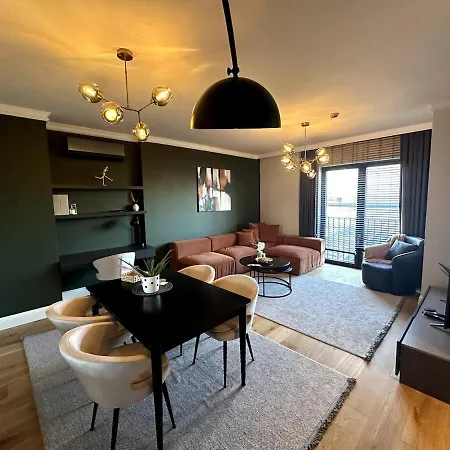 Bohemian Escape Apartment *